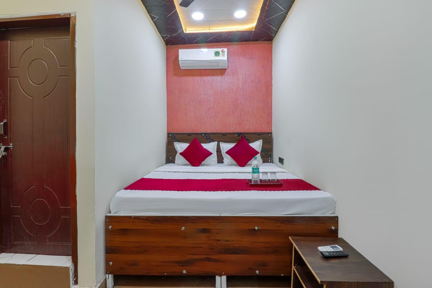 Hotel Krishna Priya Харидвар Экстерьер фото